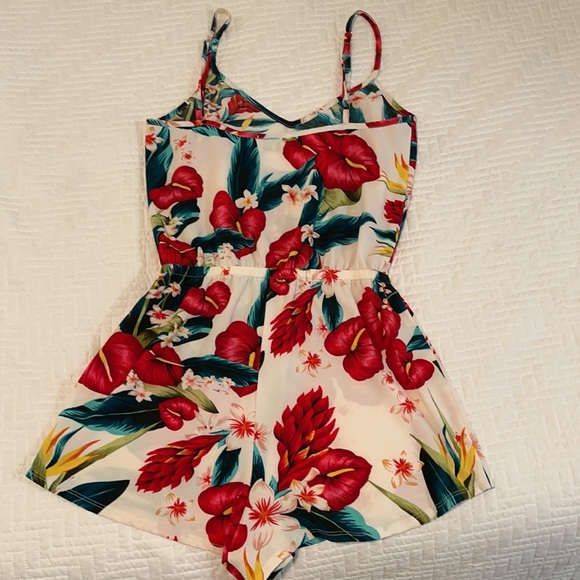 Show me your mumu romper MEDIUM euc - Picture 2 of 4